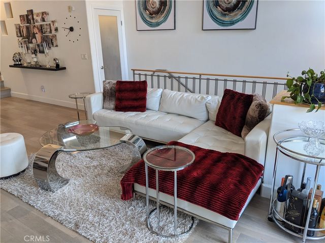 13260 Landale Street, Sherman Oaks, CA 91423