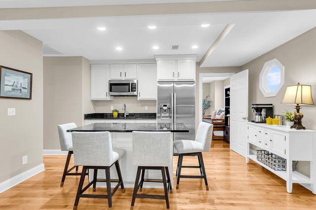 2059 Prospect Hill Drive, Mount Pleasant, SC 29464