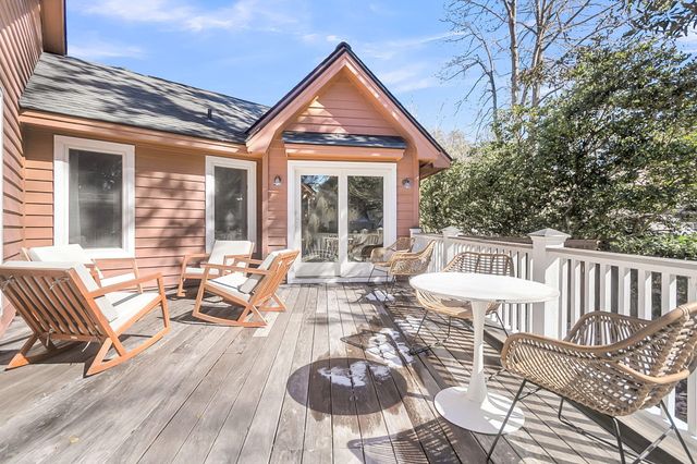 2059 Prospect Hill Drive, Mount Pleasant, SC 29464