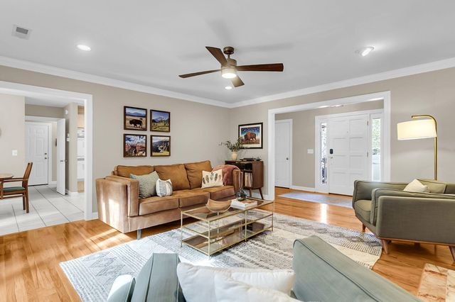 2059 Prospect Hill Drive, Mount Pleasant, SC 29464