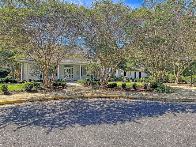 2059 Prospect Hill Drive, Mount Pleasant, SC 29464