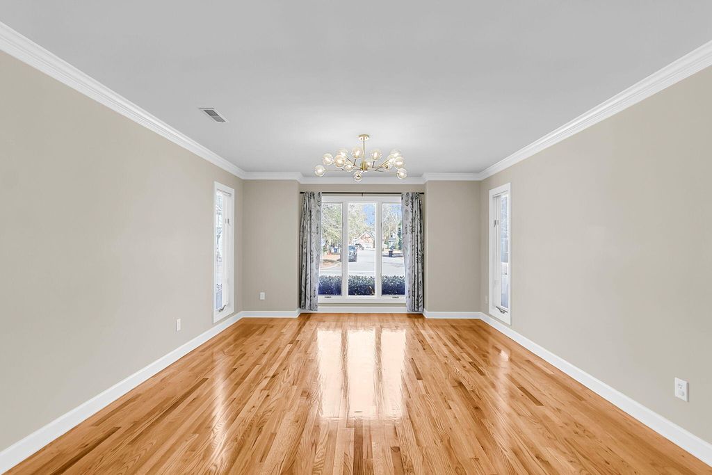 Image 22 of property listing at 2059 Prospect Hill Drive, Mount Pleasant, SC 29464