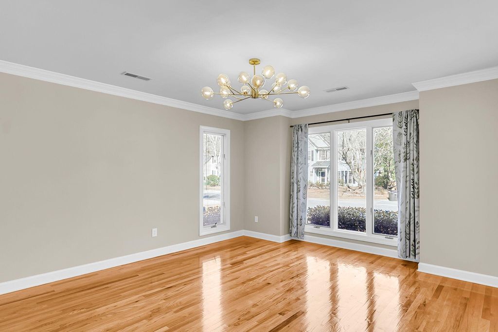 Image 23 of property listing at 2059 Prospect Hill Drive, Mount Pleasant, SC 29464