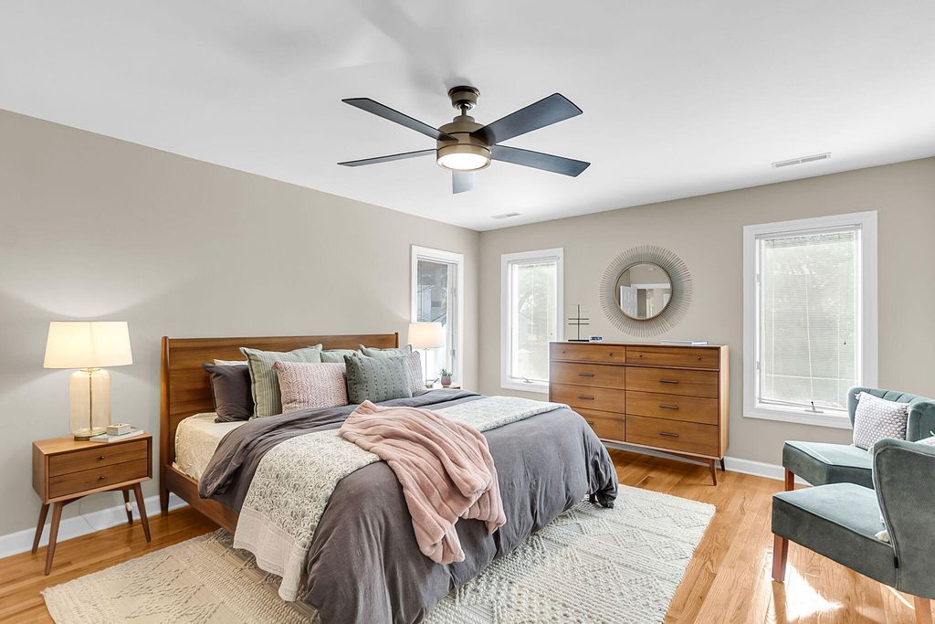 Image 25 of property listing at 2059 Prospect Hill Drive, Mount Pleasant, SC 29464