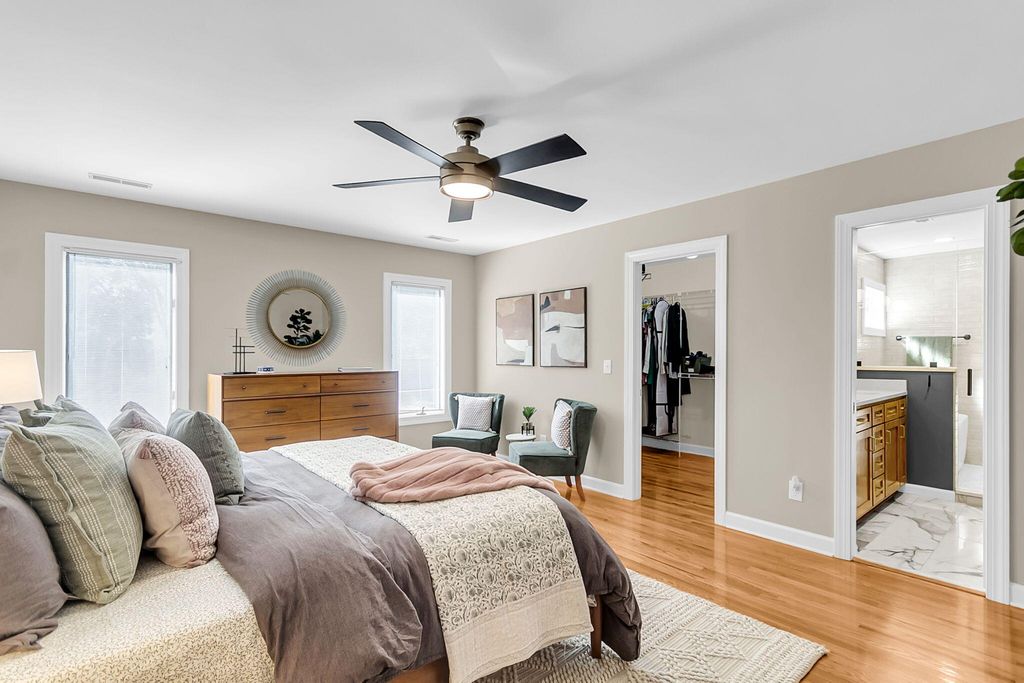 Image 26 of property listing at 2059 Prospect Hill Drive, Mount Pleasant, SC 29464