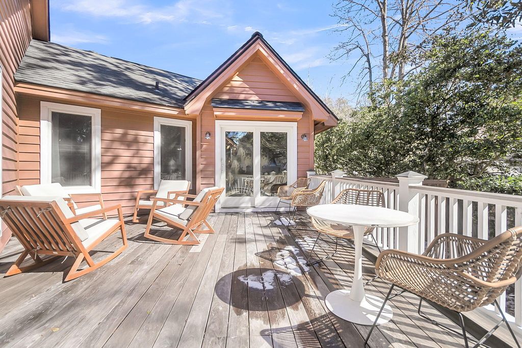 Image 56 of property listing at 2059 Prospect Hill Drive, Mount Pleasant, SC 29464