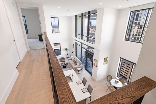 808 Crawford St Street 4114, Houston, TX 77010