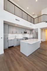 808 Crawford St Street 4114, Houston, TX 77010