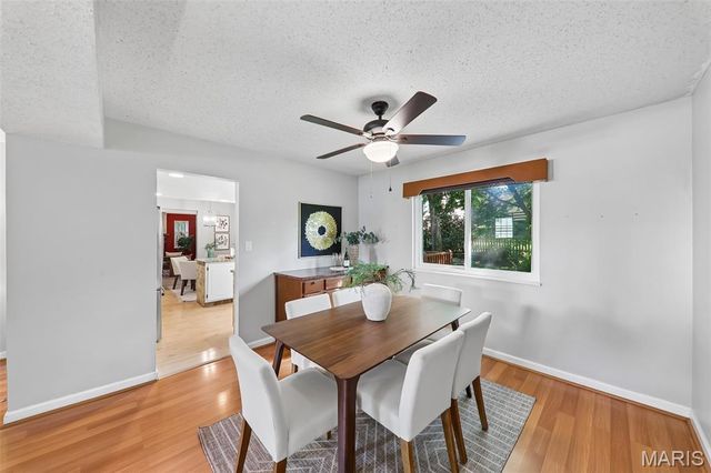 800 Eaglebrooke Drive, Ballwin, MO 63021