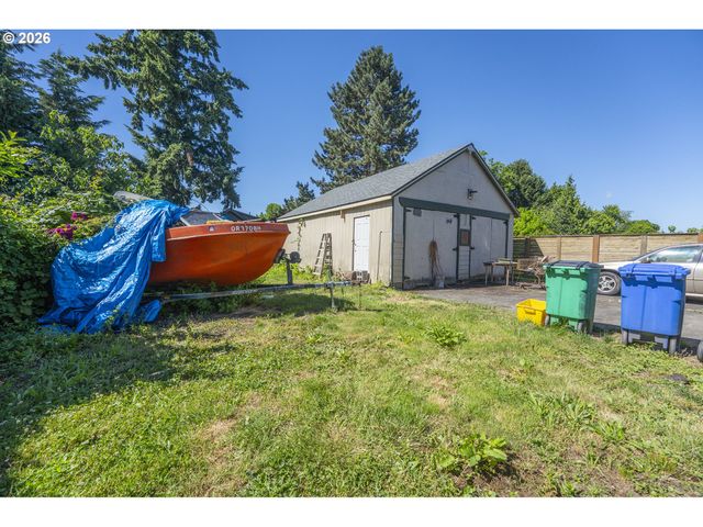 546 Ne RUSSELL St, Portland, OR 97212