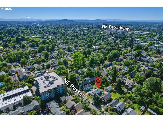 546 Ne RUSSELL St, Portland, OR 97212