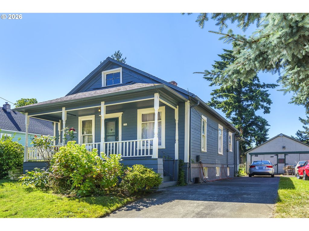 546 Ne RUSSELL St, Portland, OR 97212