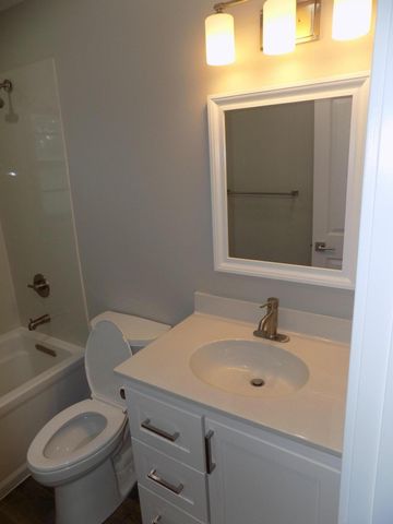 2006 N SOUTHWEST CT, Columbia, MO 65202