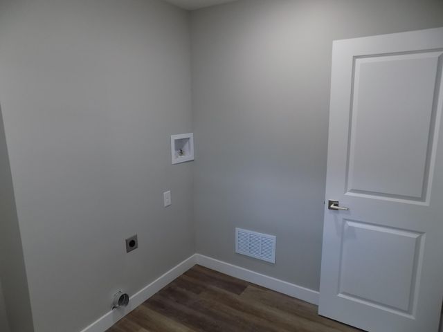 2006 N SOUTHWEST CT, Columbia, MO 65202
