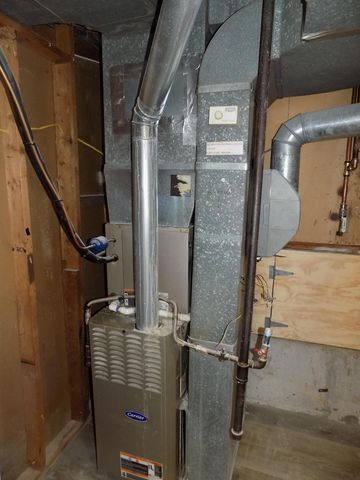 2006 N SOUTHWEST CT, Columbia, MO 65202