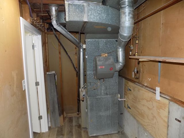 2006 N SOUTHWEST CT, Columbia, MO 65202
