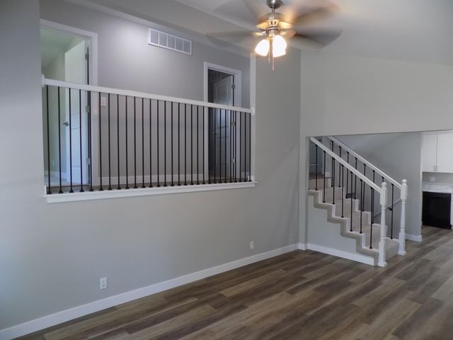 2006 N SOUTHWEST CT, Columbia, MO 65202