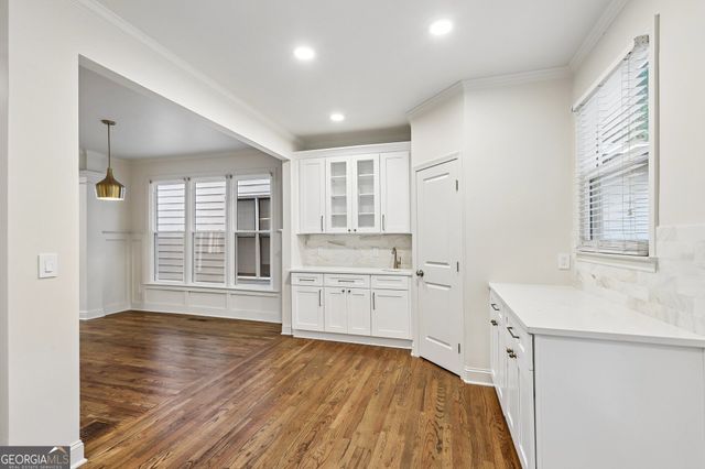 2237 Parkview Court NW, Atlanta, GA 30318