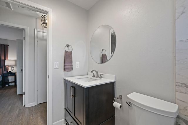2910 DADE AVENUE, Orlando, FL 32804