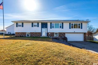 304 4TH Avenue, Colona, IL 61241