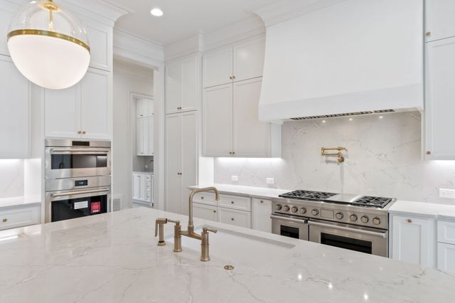 1733 Briarmont Pl, Brentwood, TN 37027