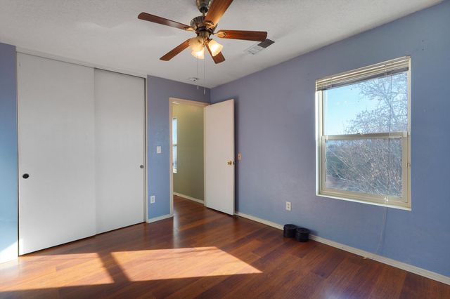 431 Barberry Street SW, Albuquerque, NM 87121