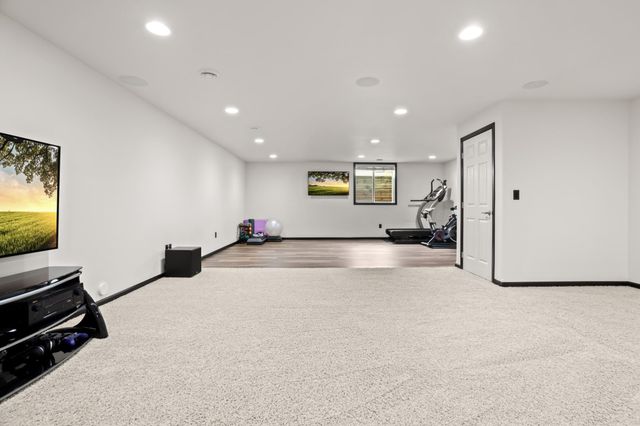 3830 3rd Street E, West Fargo, ND 58078