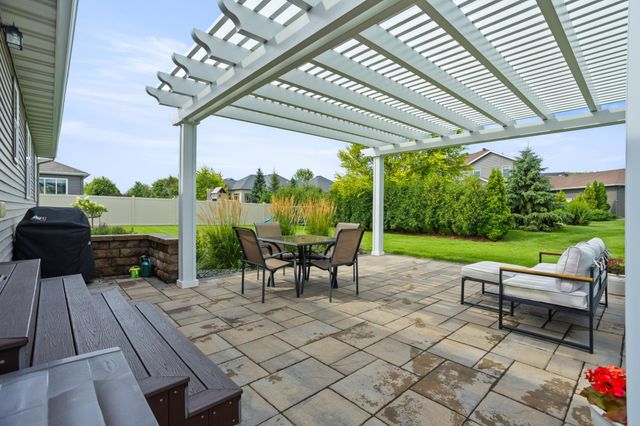 3830 3rd Street E, West Fargo, ND 58078