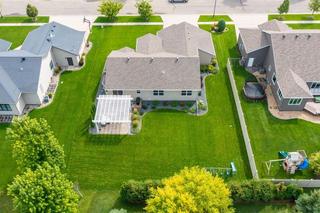 3830 3rd Street E, West Fargo, ND 58078