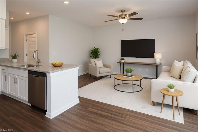 1176 Brooksridge Way, Whitsett, NC 27377