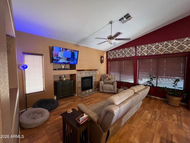 40220 N PATRIOT Way N, Anthem, AZ 85086