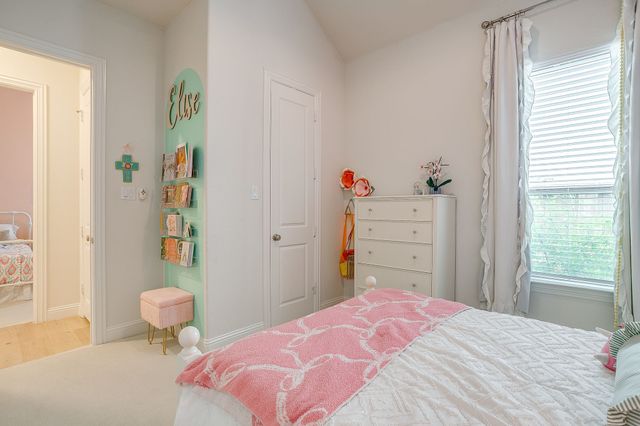 2212 Sandrellan Street, Fort Worth, TX 76008