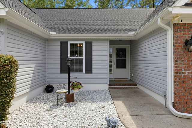 117 Cedar Tree Lane SW, Calabash, NC 28467