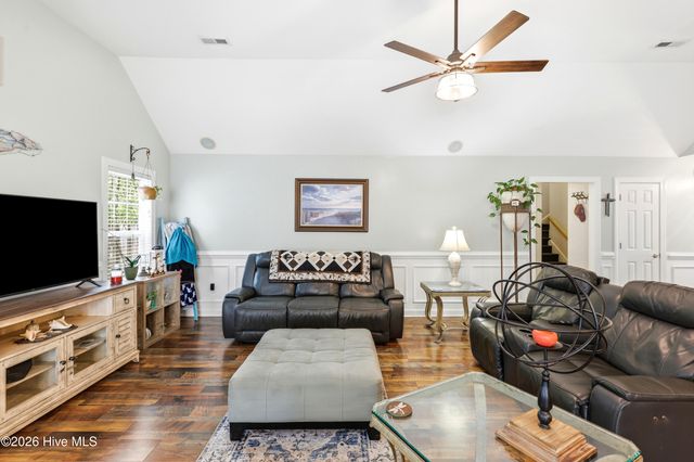 117 Cedar Tree Lane SW, Calabash, NC 28467