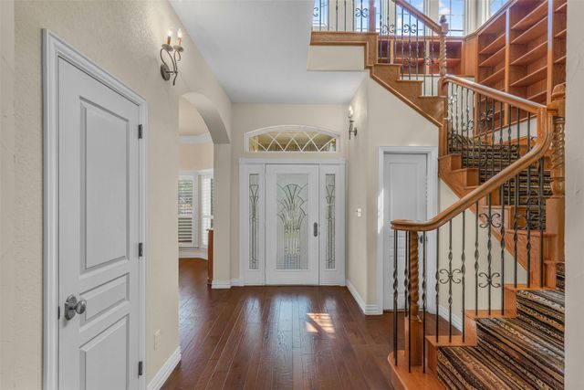 5809 Nutcracker Drive, Granbury, TX 76049