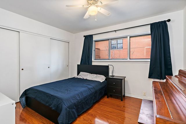 1111 N Harlem Avenue 2A, Oak Park, IL 60302