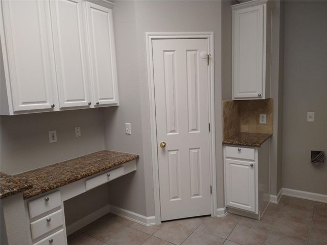 8706 Priest River DR, Round Rock, TX 78681