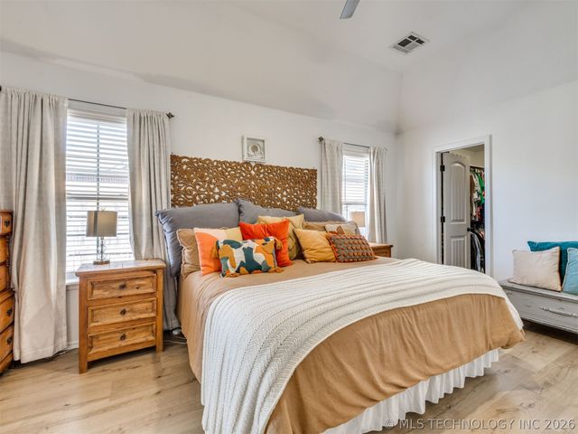 2604 W Pensacola Street, Broken Arrow, OK 74011