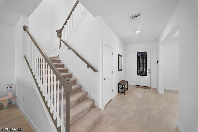18335 Ridgeline DR, Estero, FL 33928