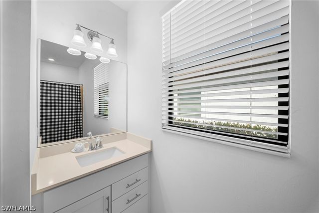 18335 Ridgeline DR, Estero, FL 33928