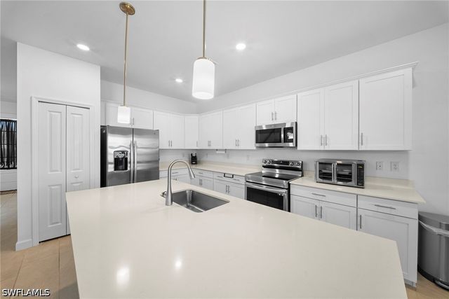 18335 Ridgeline DR, Estero, FL 33928