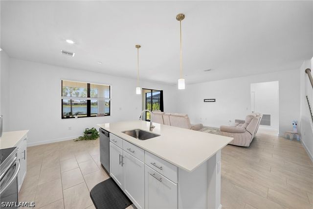 18335 Ridgeline DR, Estero, FL 33928