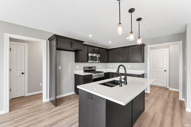 1194 Zenos Boulevard, Fort Wayne, IN 46818