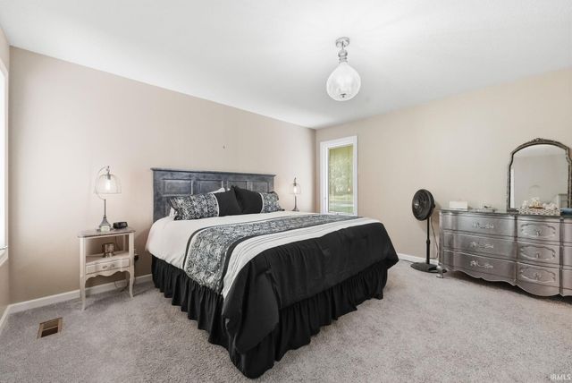 10410 Glen Arbor Pass, Fort Wayne, IN 46814