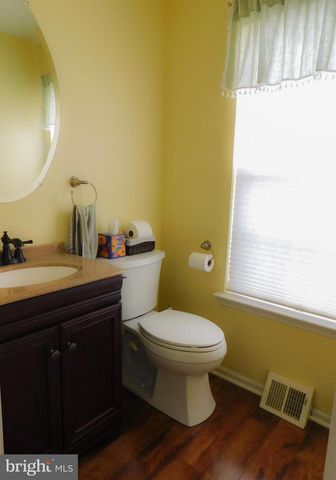 101 FARRINGTON CT, Collegeville, PA 19426