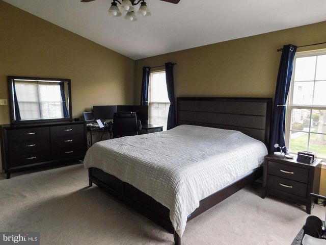 101 FARRINGTON CT, Collegeville, PA 19426