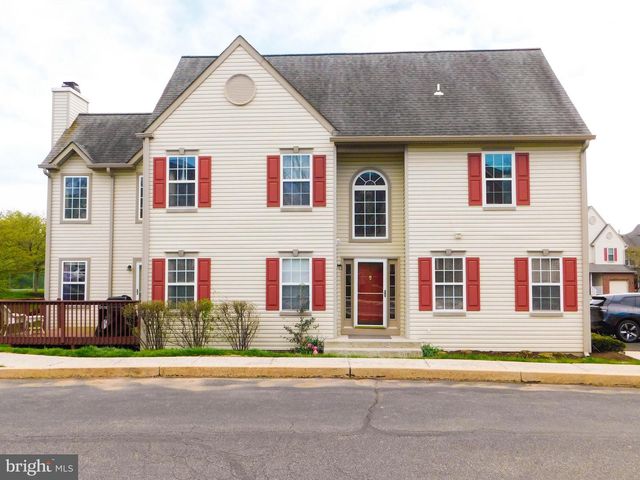 101 FARRINGTON CT, Collegeville, PA 19426