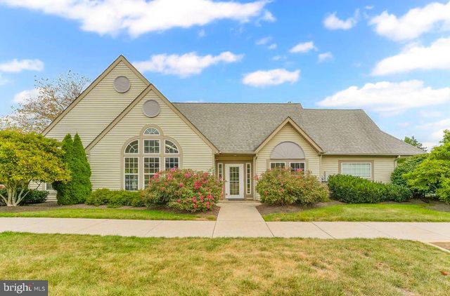 101 FARRINGTON CT, Collegeville, PA 19426