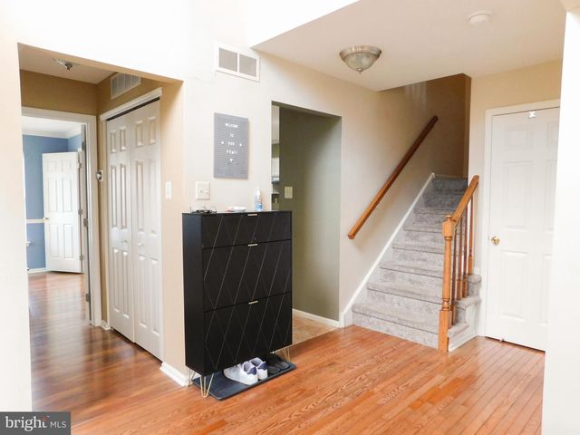 101 FARRINGTON CT, Collegeville, PA 19426