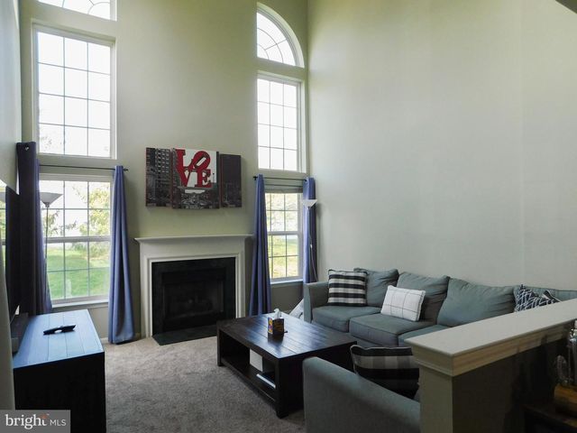101 FARRINGTON CT, Collegeville, PA 19426